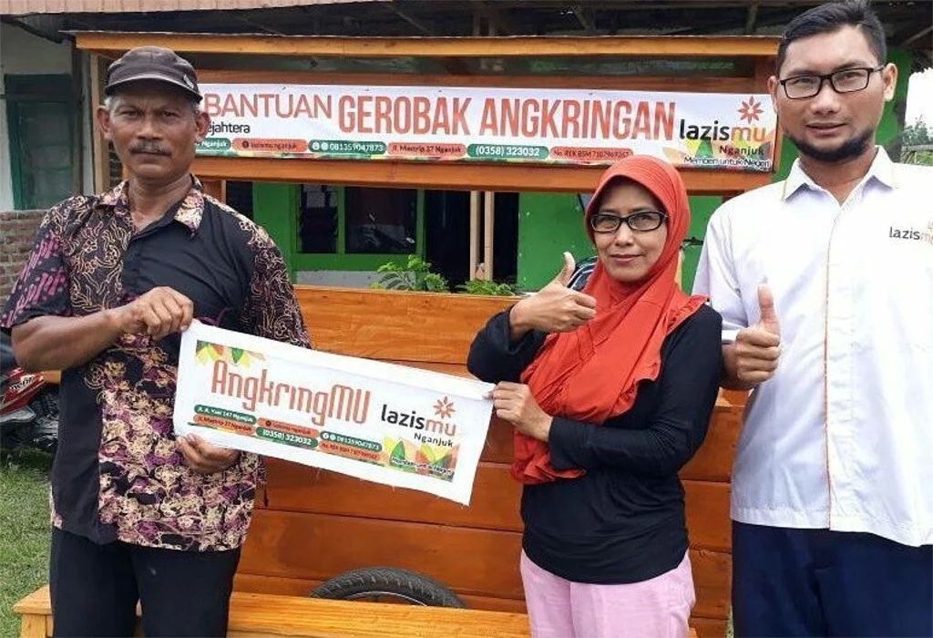 bantuan-grobak-angkringan