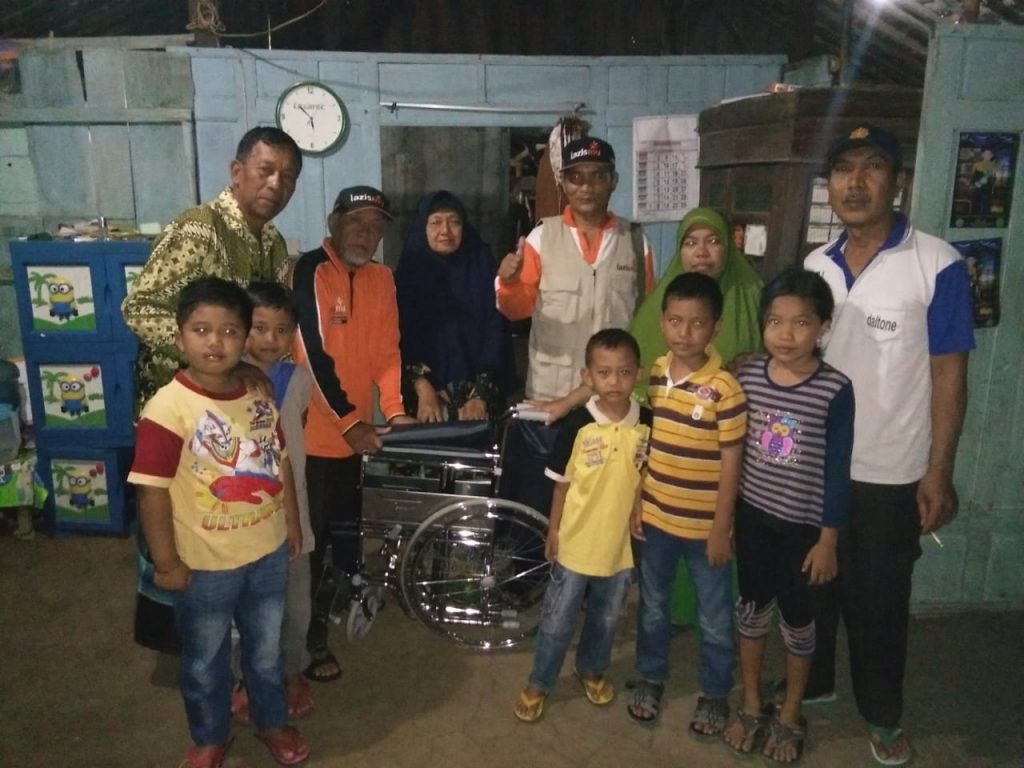 KERINGANAN SEDIKIT BEBAN SANGATLAH BERARTI BAGI MBOK TUKIYEM