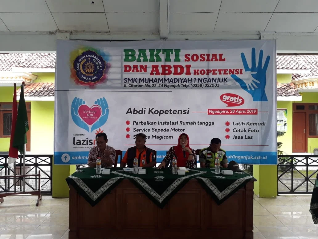 kegiatan baksos dan abdi kopetensi SMK MUHAMMADIYAH NGANJUK