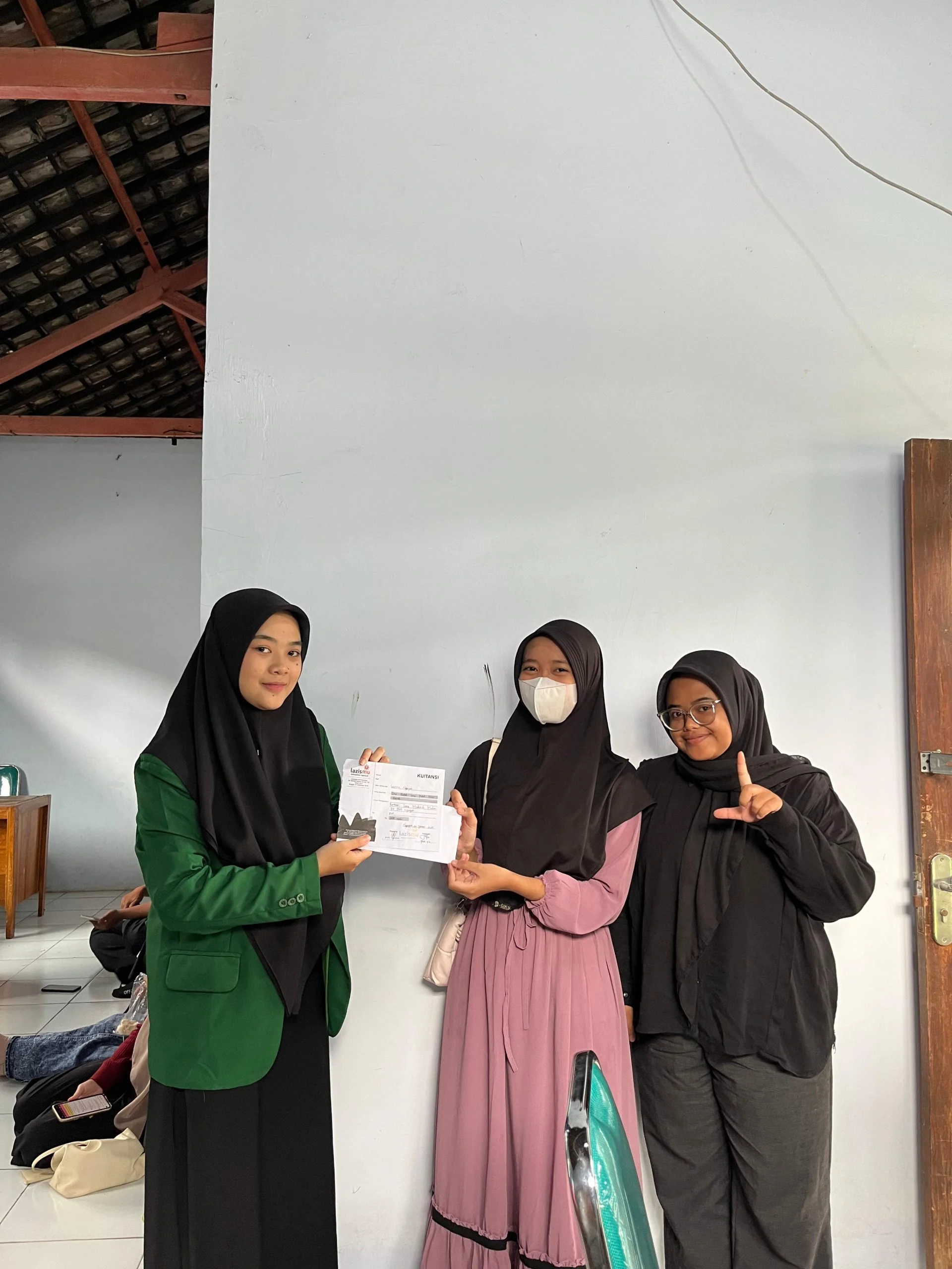 Penyaluran Bantuan Ortom IPM untuk acara Madrasah Madani (WebP)