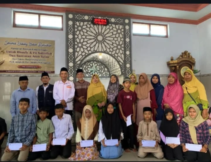 Santunan Anak Yatim (WebP)