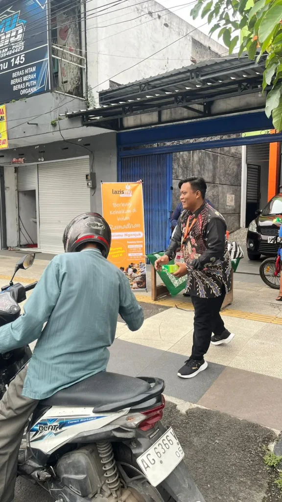 wARUNG RAMADHAN LAZISMU KABUPATEN NGANJUK wARUNG RAMADHAN LAZISMU KABUPATEN NGANJUK